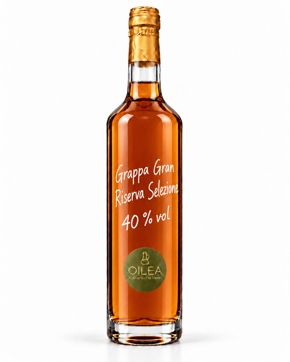 Grappa Gran Riserva Selezione 40 % vol in der OILEA-Geradhalsflasche auf weißem Hintergrund